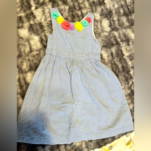 Baby Gap dress size 5T - Picture 1 of 6
